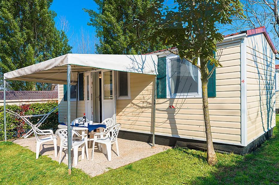 Eurocampingpacengo Hotel Lazise Exterior photo
