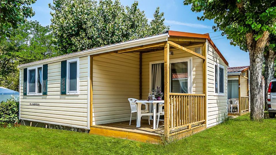 Eurocampingpacengo Hotel Lazise Exterior photo